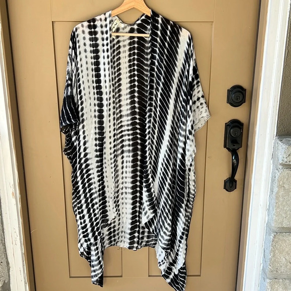 Michael Stars Boho Beachy Tie Dye Multi Use Kimono Topper Scarf Wrap - Picture 2 of 8